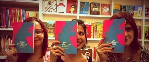 Leitoras participam de clube da leitura no Rio de Janeiro (Foto: Reprodução/Instagram)